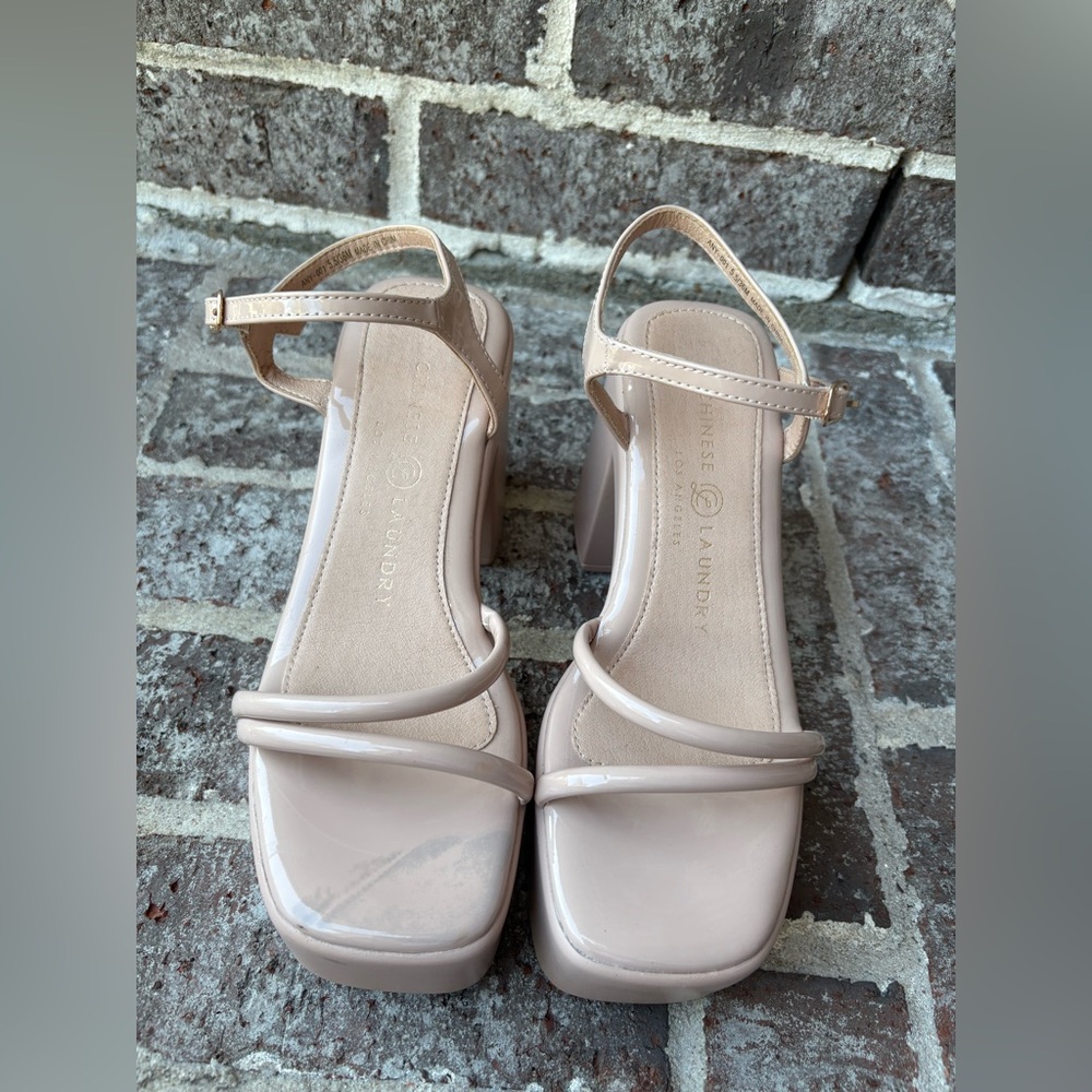 AVIANNA CHINESE LAUNDRY NUDE BLOCK HEEL Chunky - Picture 3 of 10